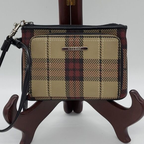 Nine West women's wristlet red brown plaid - Picture 1 of 4